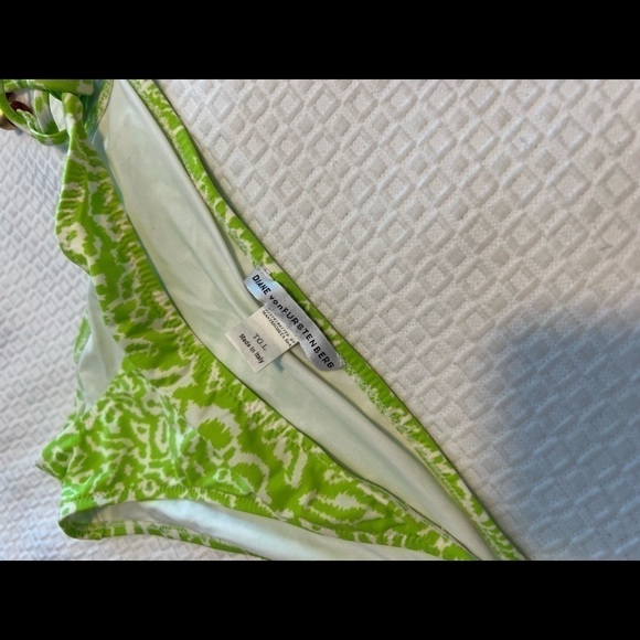 Sexy string bikini DIANE VON FURSTENBERG - Picture 10 of 13